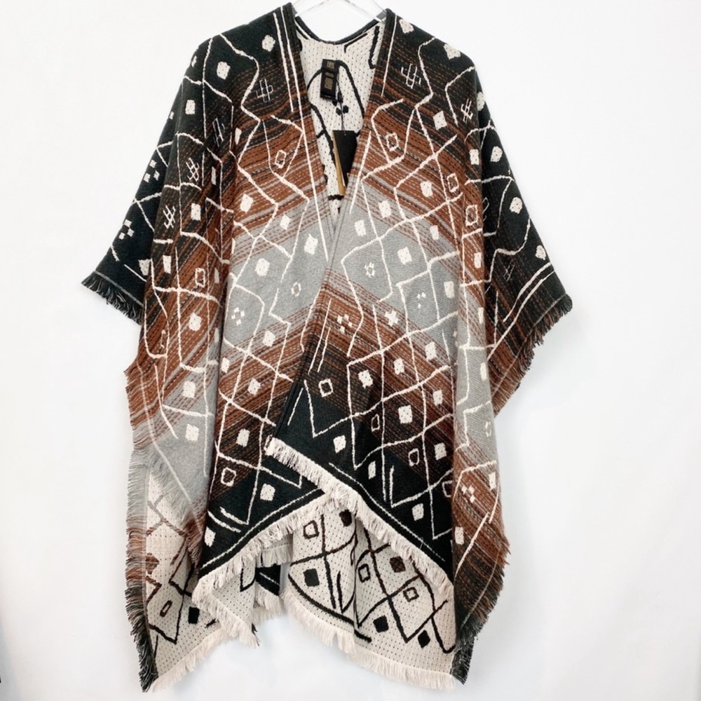 NEW Frye Ruana Poncho Shawl Sweater